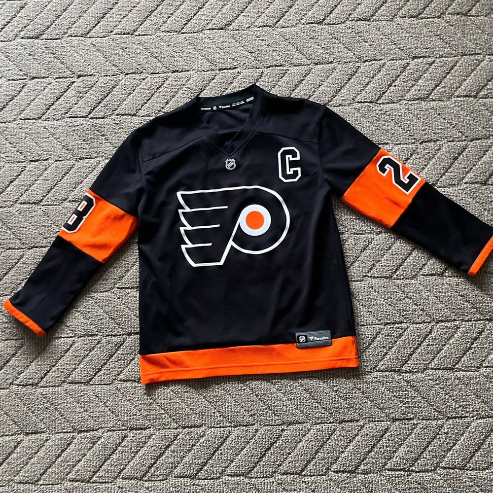 Youth Philadelphia Flyer Giroux Jersey- Like new-in Excellent condition!
